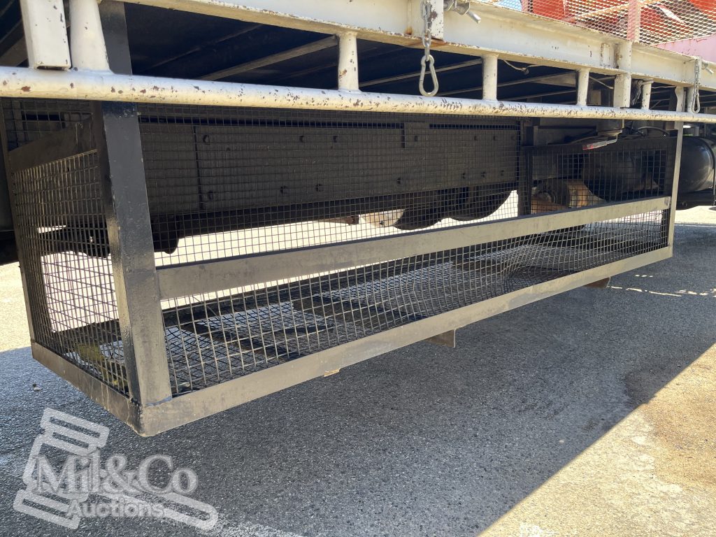 2005 Hino Ranger Tray Back Truck with Crane under tray storage boxes