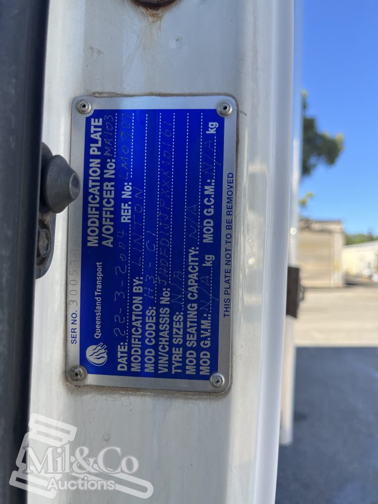 2004 Hino 500 FD Fridge Truck vehicle modification plate
