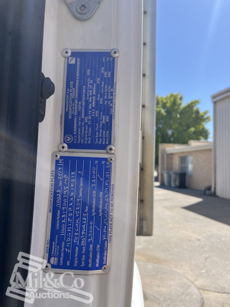 2005 Hino 500 GH Fridge Truck vehicle modification plates